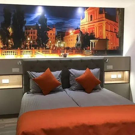 ★ Exclusive ★ Free Garage ★ *